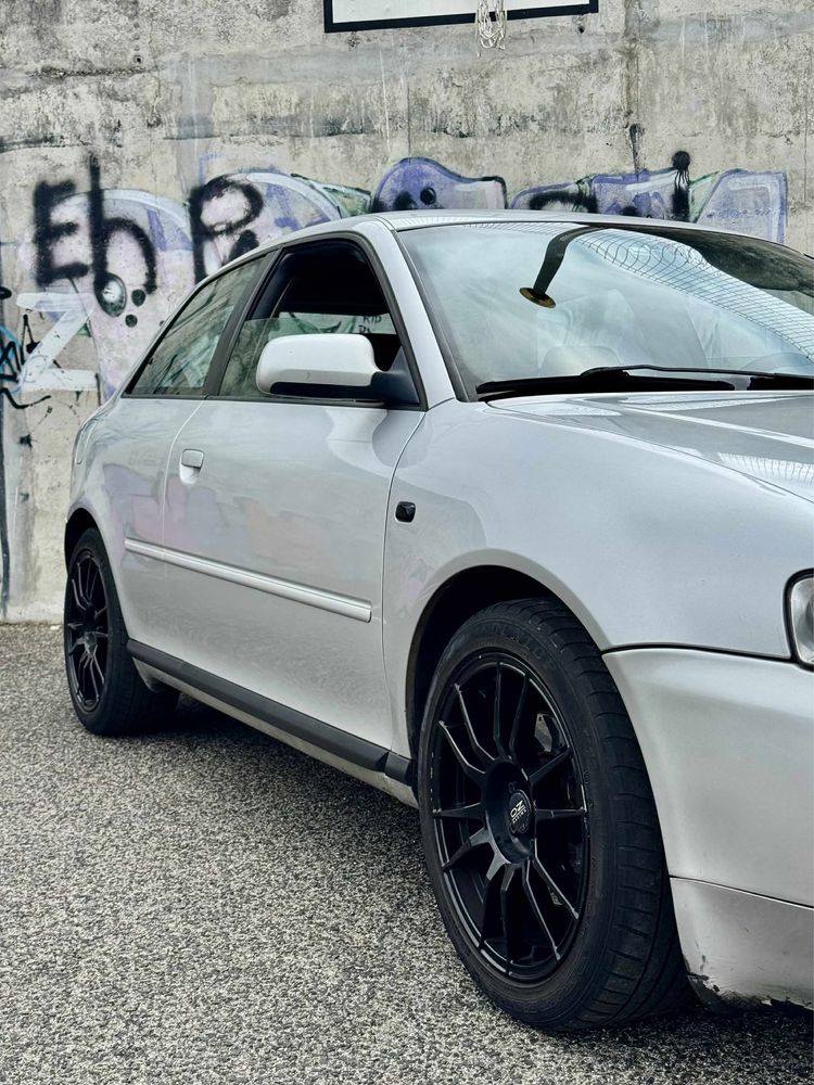Audi A3 Pd130 Livrete