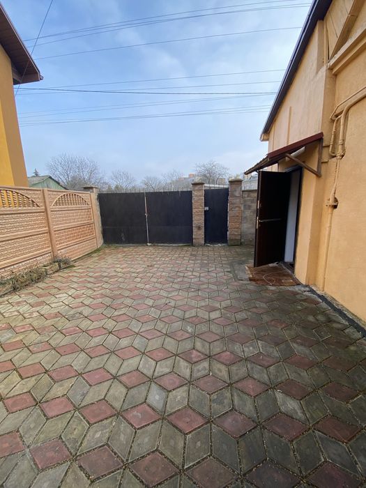 Здам 1/2 будинку(2 кімнати) Боярка Олени Теліги