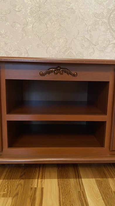 Тумба комод під телевізор
