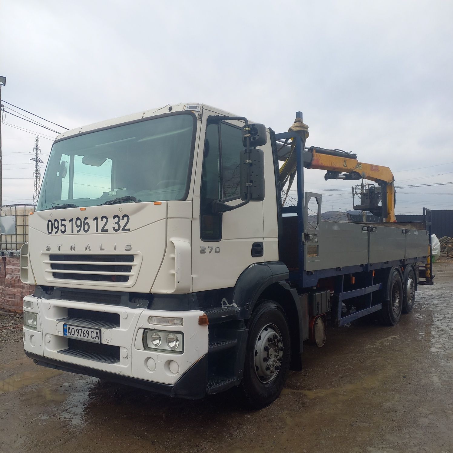 IVECO Маніпулятор