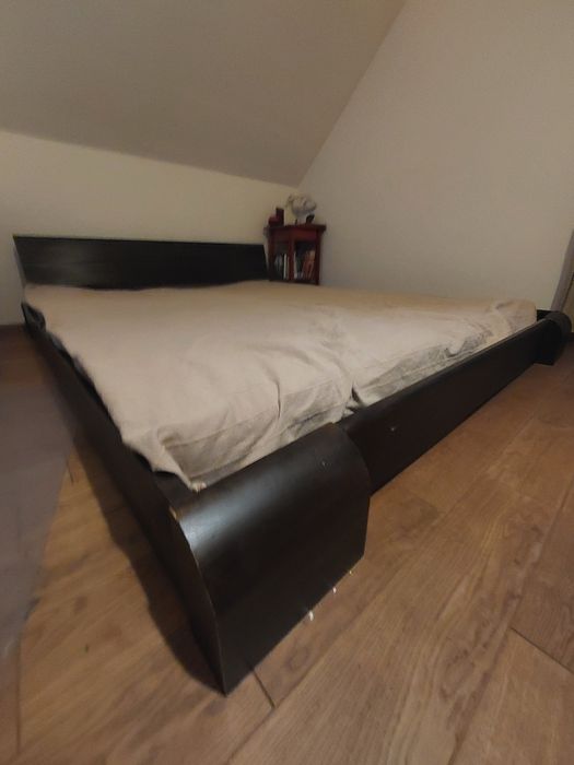 Łóżko drewniane dębowe niskie