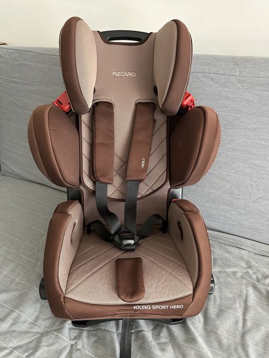 Fotelik samochodowy RECARO Young Sport Hero 9-36 kg