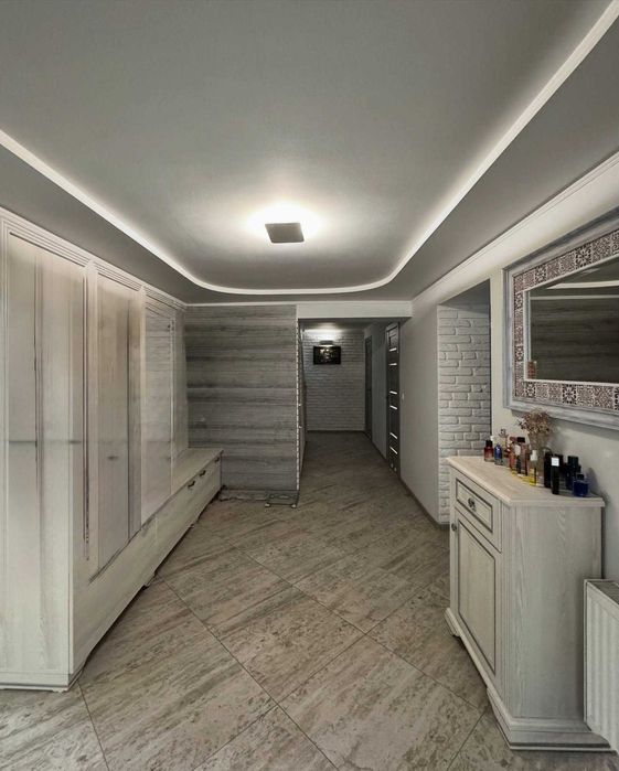 Ексклюзив від DOM-X продається будинок в центрі міста