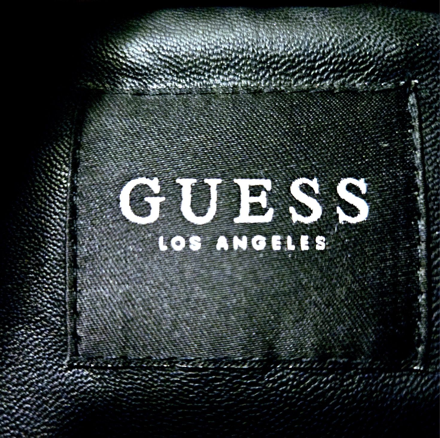 Śliczna Ramoneska GUESS S/M