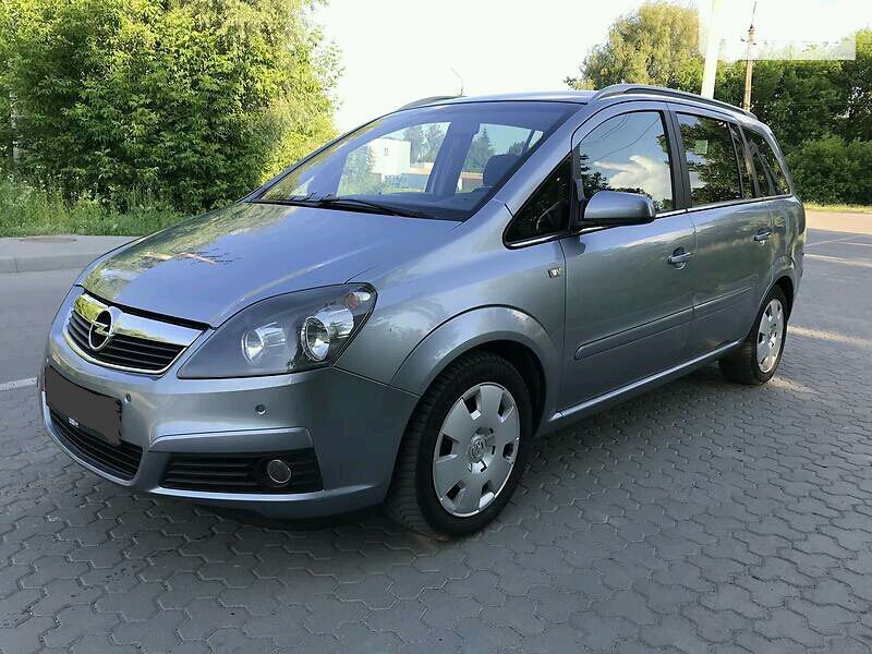 Продам Opel Zafira B 2007 року