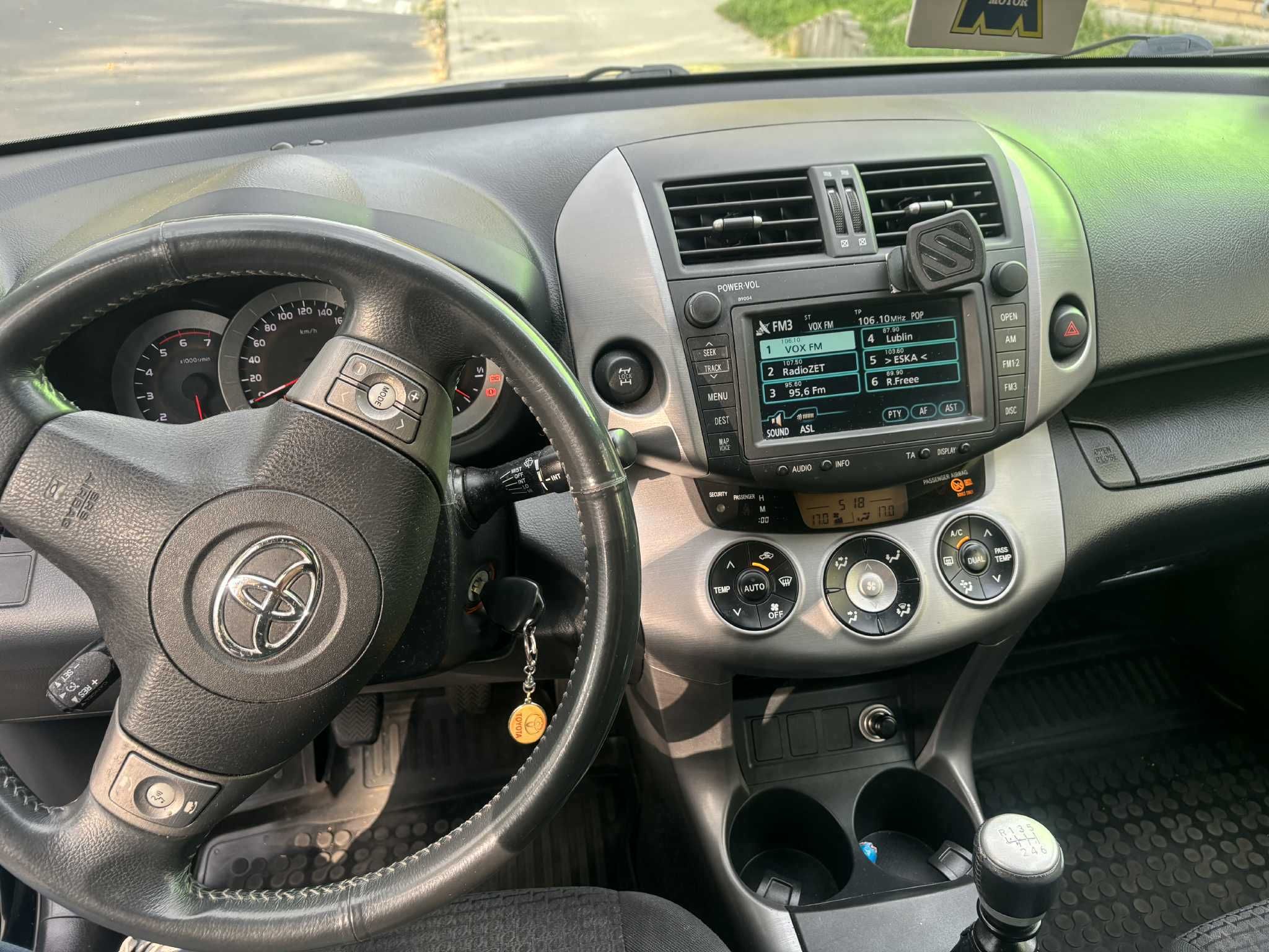 Sprzedam Toyota RAV4