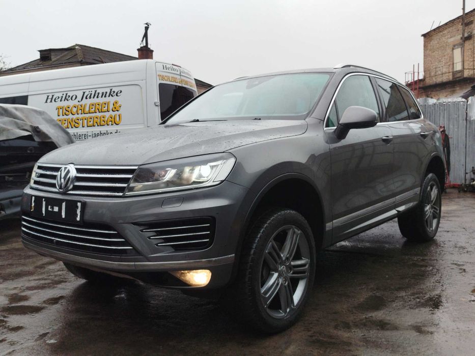Розборка VW Touareg FL Туарег ФЛ Разборка таурег магистраль форсунка