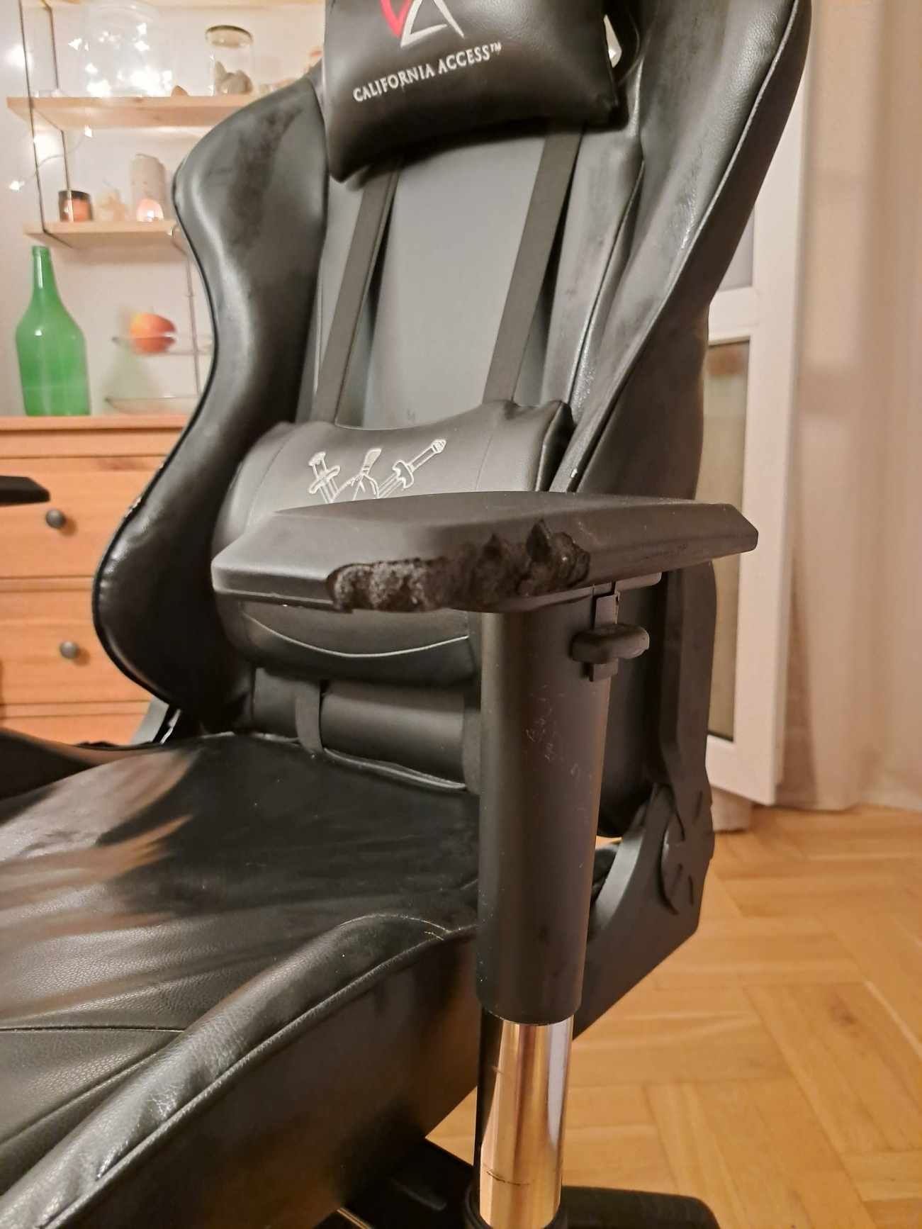 fotel gamingowy krzesło komputerowe obrotowe California Access Spartan