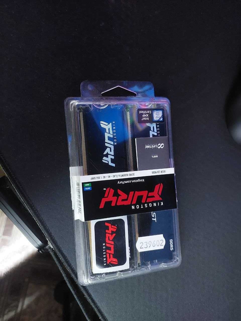 Оперативна пам'ять Kingston FURY DDR5-6000 32768MB