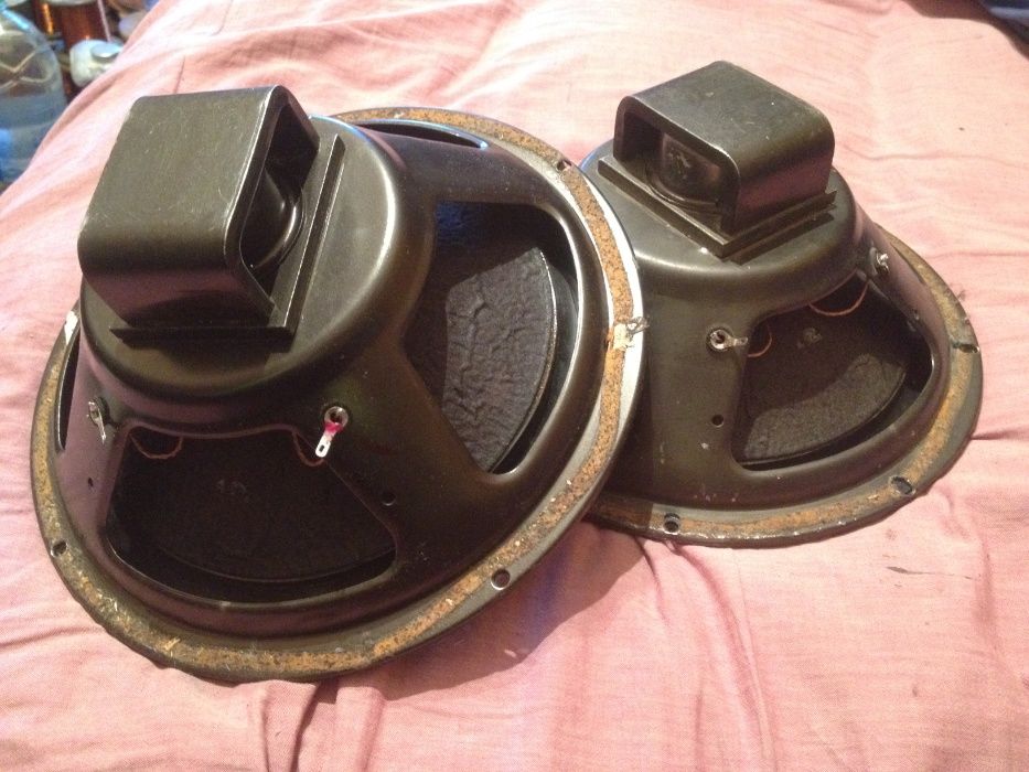 продам безпроводную мышку и ди.на.ми.ки