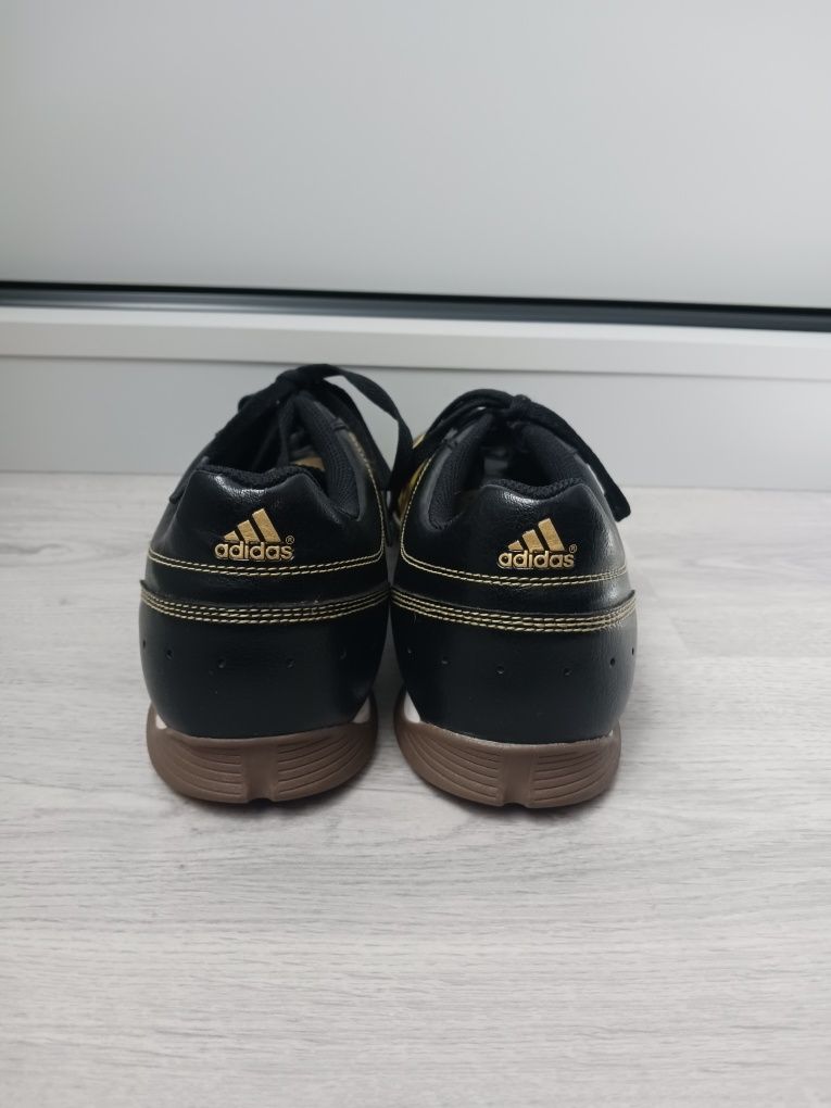 Halówki Adidas Questra rozm. 40 ⅔ (26cm)