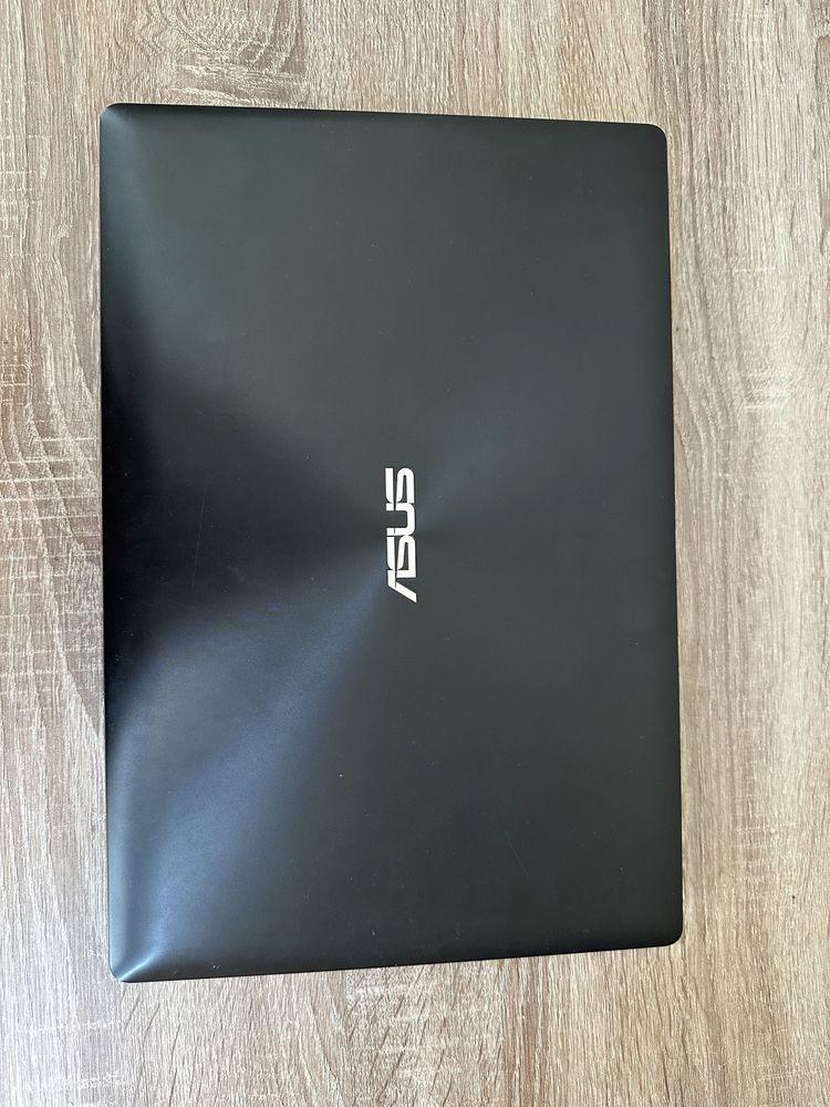 Продаю ноутбук нерабочий Asus R515M