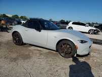 Mazda MX-5 Nieduże uszkodzenia/Materiały dach/Prosta naprawa