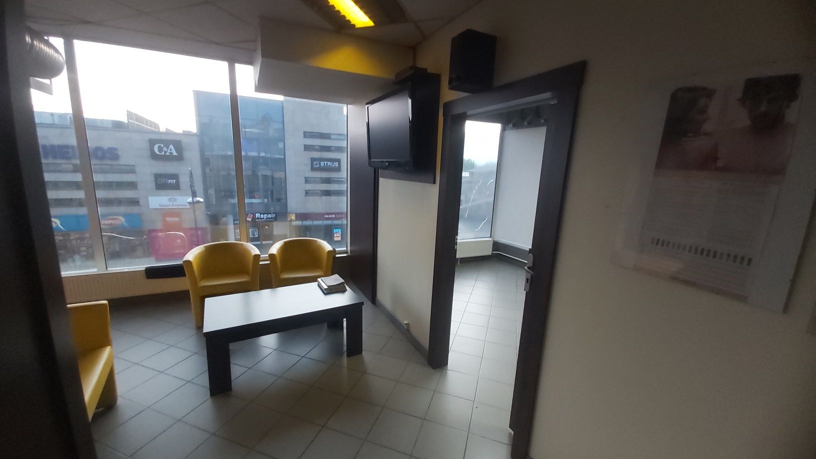 Lokal usługowy na przeciwko galerii Siedlce