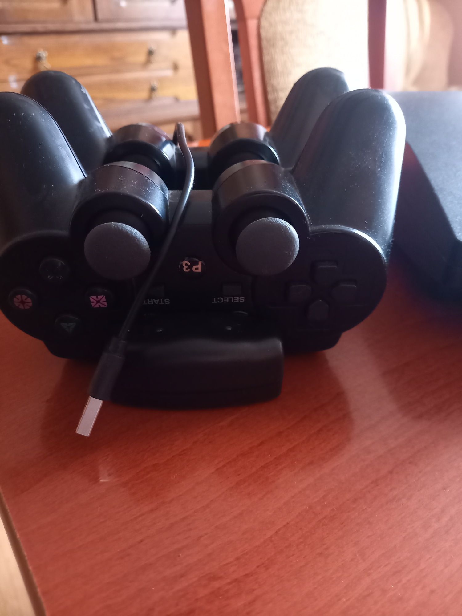 PS3 komplet 2 pady oryginał stacja ładujaca i zestaw gier Fifa i minec