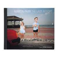 Книга - фотоальбом "The Last Resort" Martin Parr.