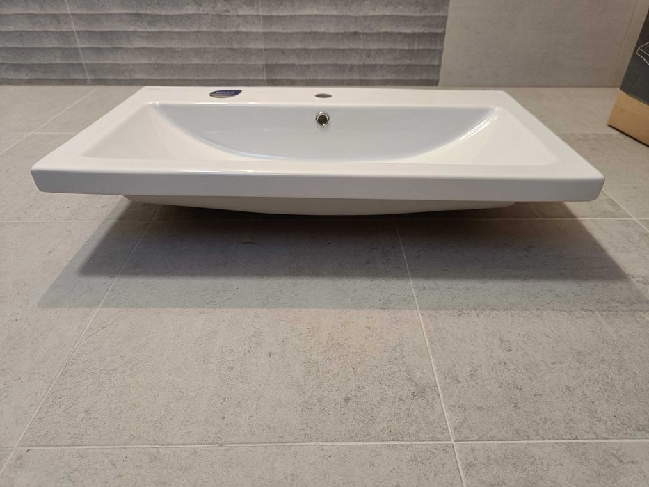 Umywalka ceramiczna Cersanit Como 80