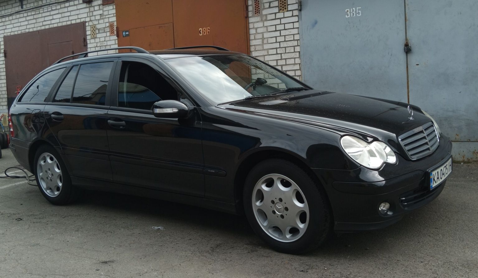 Mercedes-Benz C 180 бензин 1,8 механiка