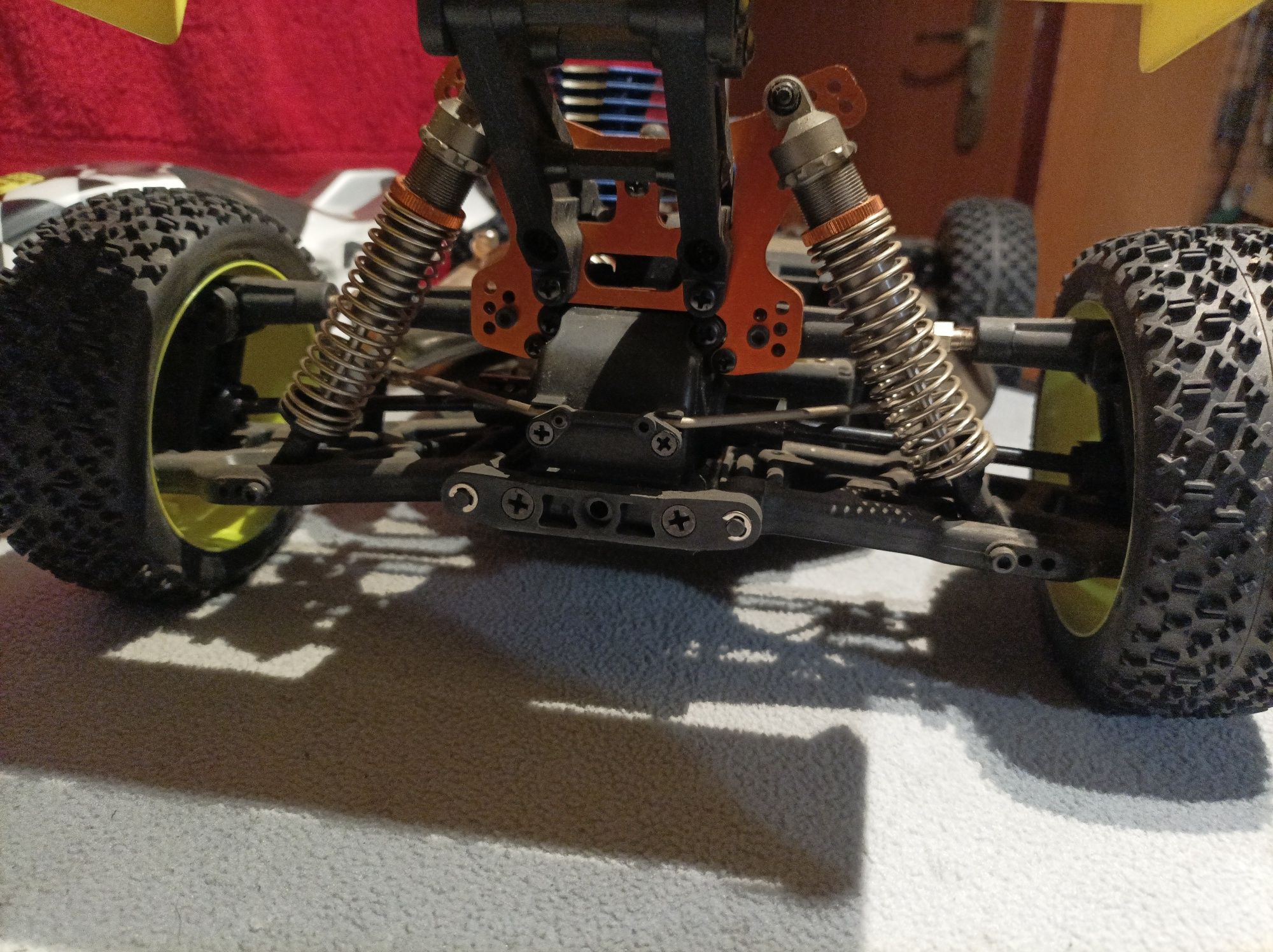 RC Nitro/Auto spalinowe.Solidny model!
