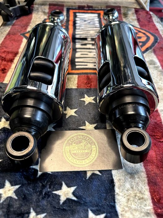 Задні амортизатори Harley Softail 2000-2017, оригінал та тюнінг