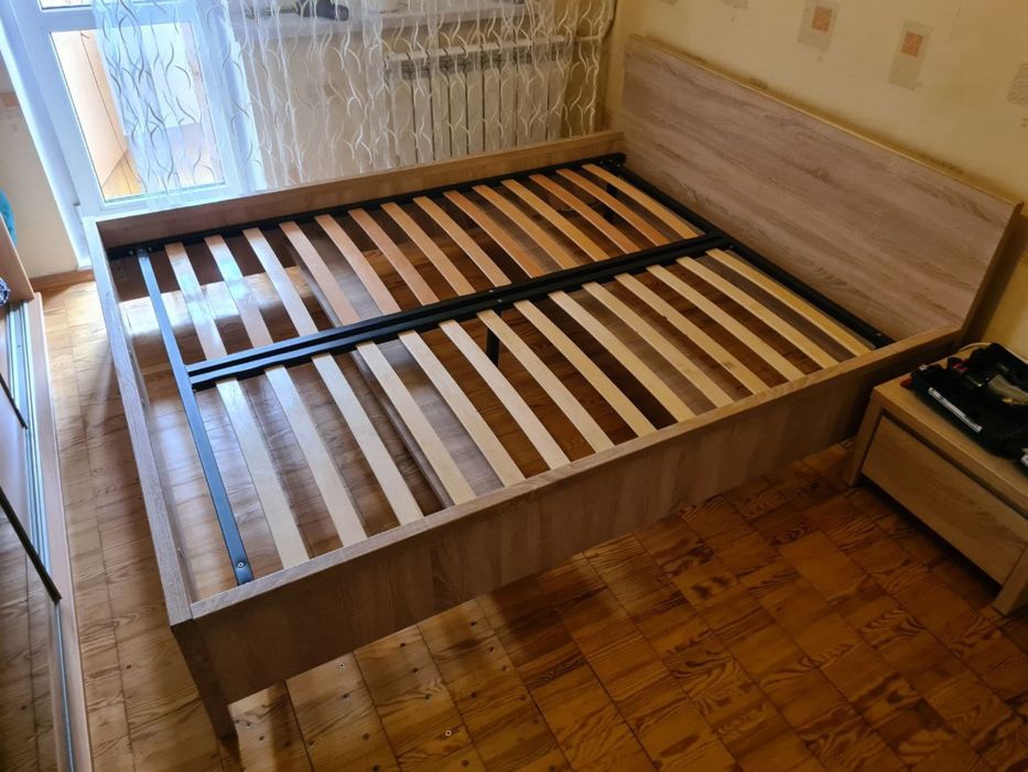 Ліжко 1,60 на 2,00 плюс матрац зима-літо