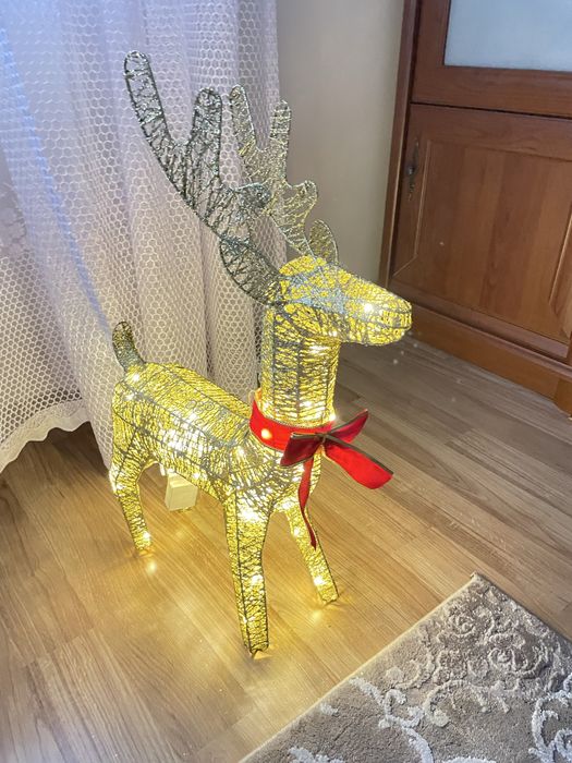 Piekny duzy renifer zloty swiecacy Led swieteczny