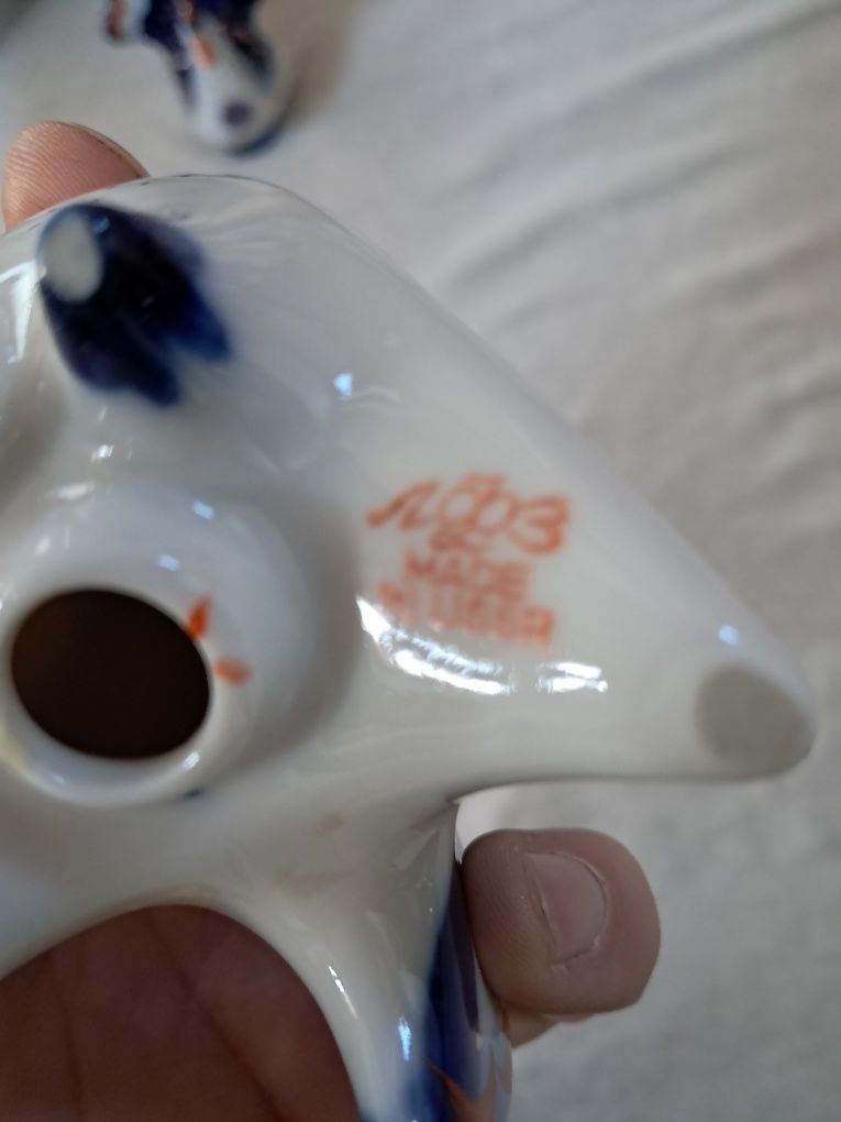 Łomonosow Ussr kura,kogut figurka z porcelany

Tylko przedmiot