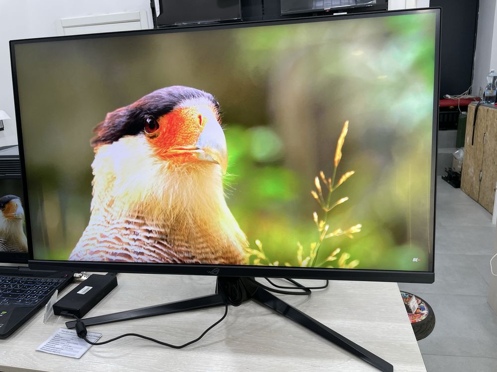 Монитор ASUS PG329Q