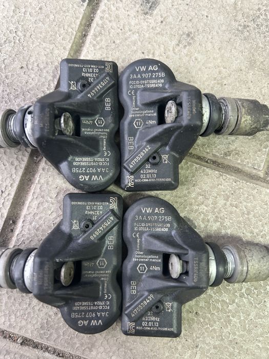 Продам датчики давления шин vag ЗАА 907 2758