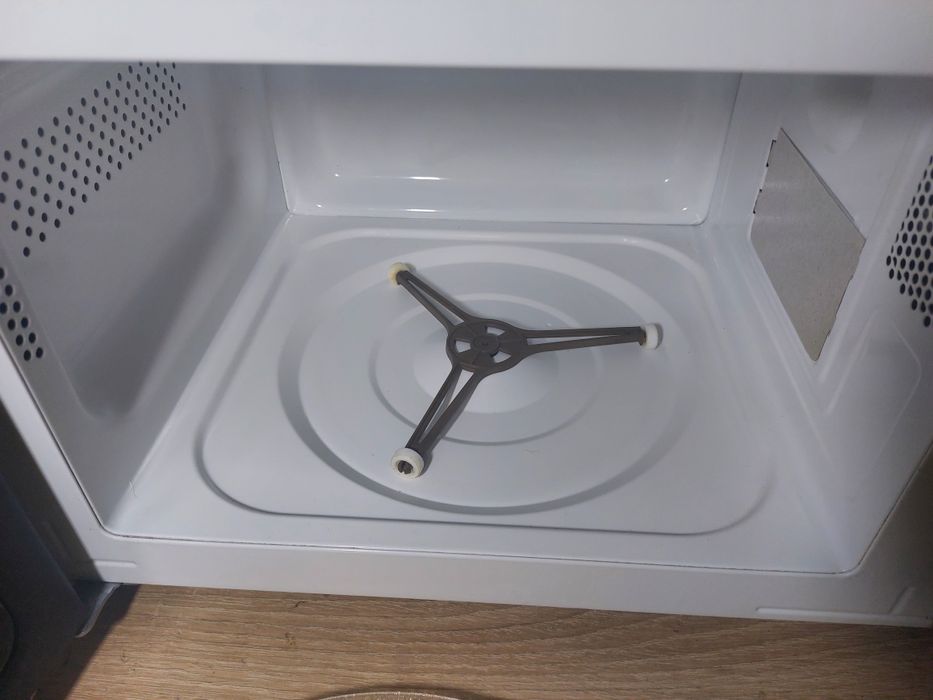 микроволновка Whirlpool