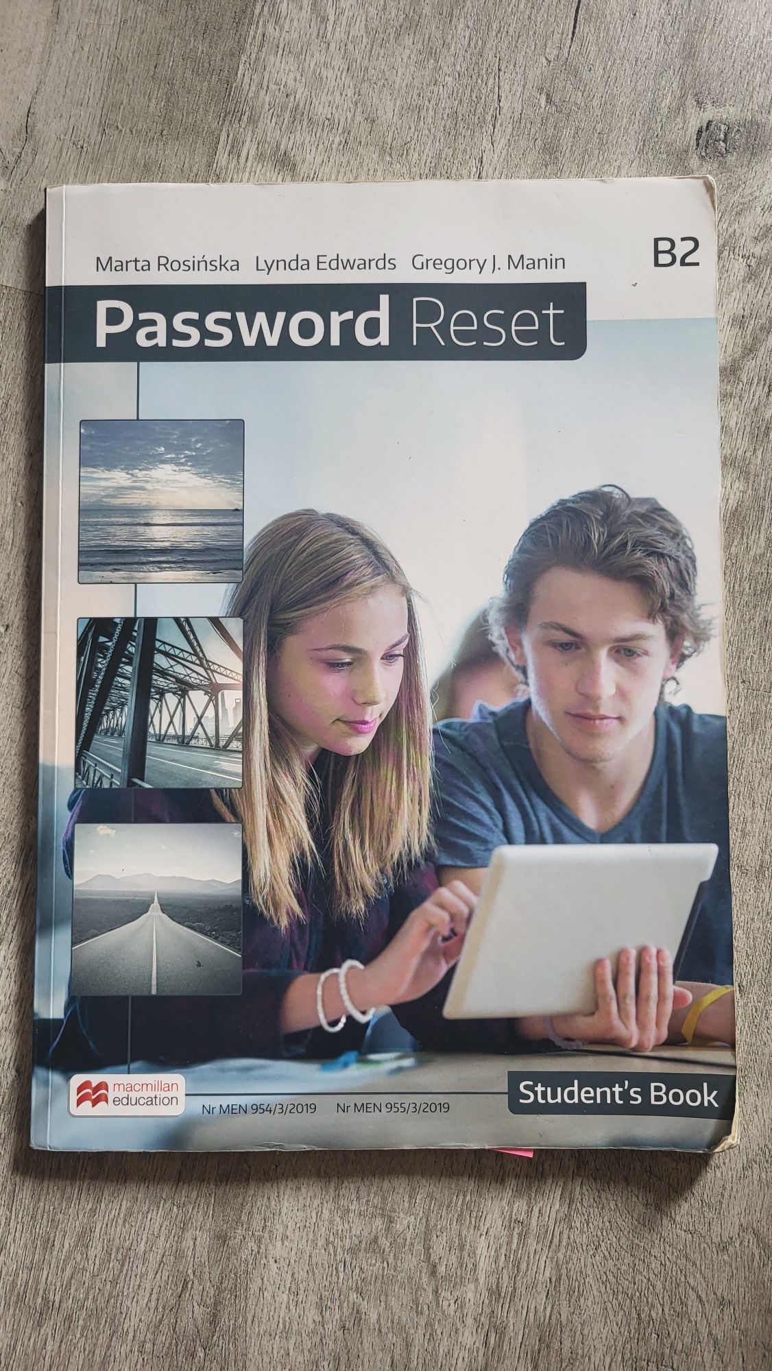 Password reset b2