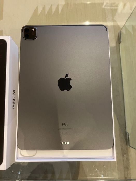 iPad Pro 11" M1 128 GB Wi-Fi - Excelente Estado