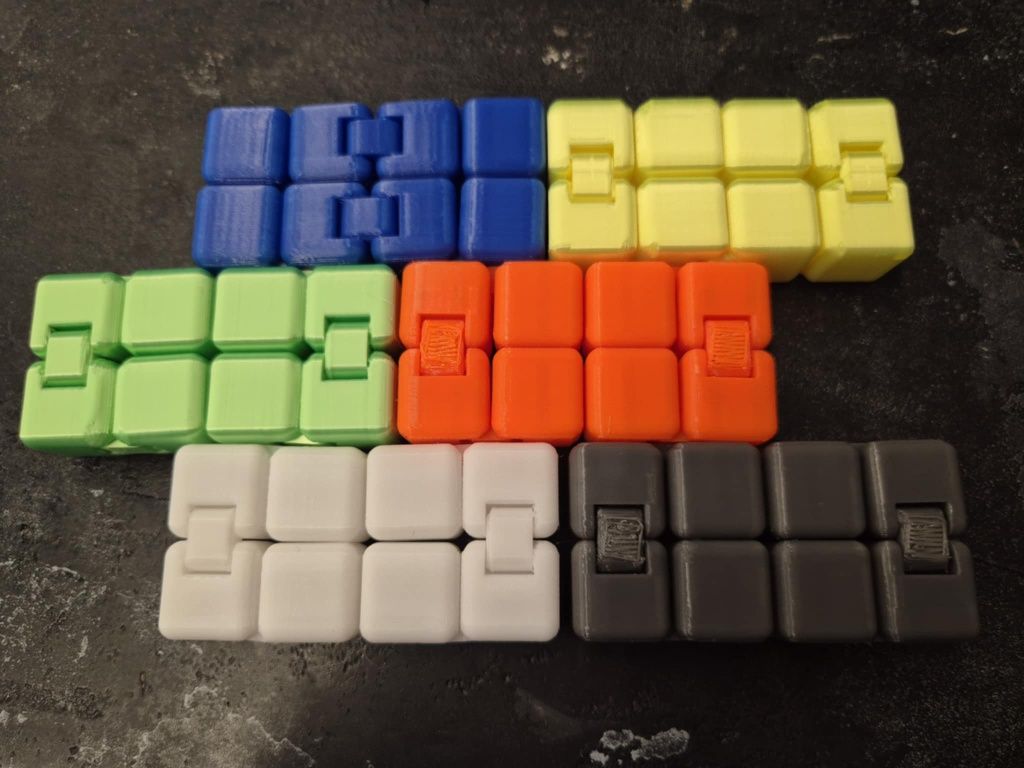 Infinity cube Szary,Biały,Niebieski,Zielony,,Żółty,Pomaranczowy