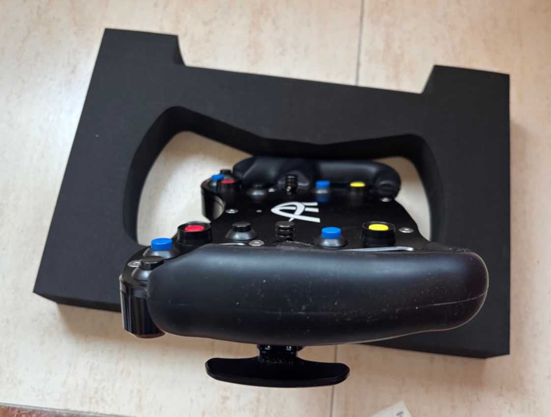 Volante Ascher Racing F28-SC V2