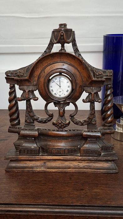 Moldura em madeira preciosas séc. 18/19 para relogio de bolso