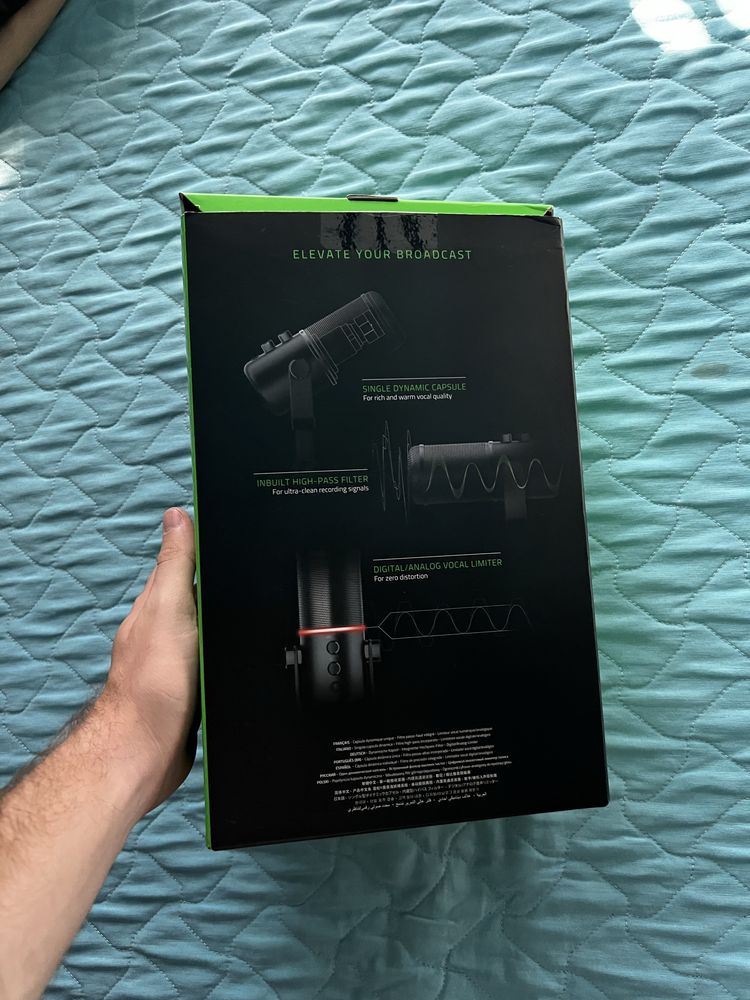 Razer Seiren Elite – Microfone USB Profissional (como novo)
