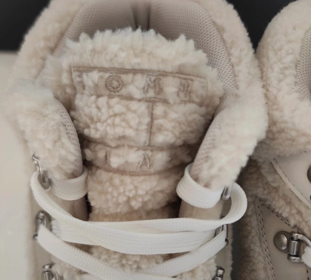 buty zimowe śniegowce sneakersy Tommy Hilfiger