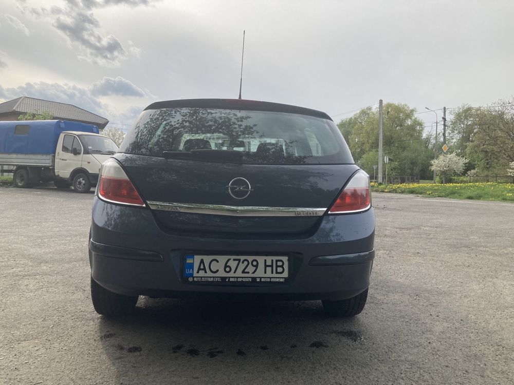 Opel astra h 1,9