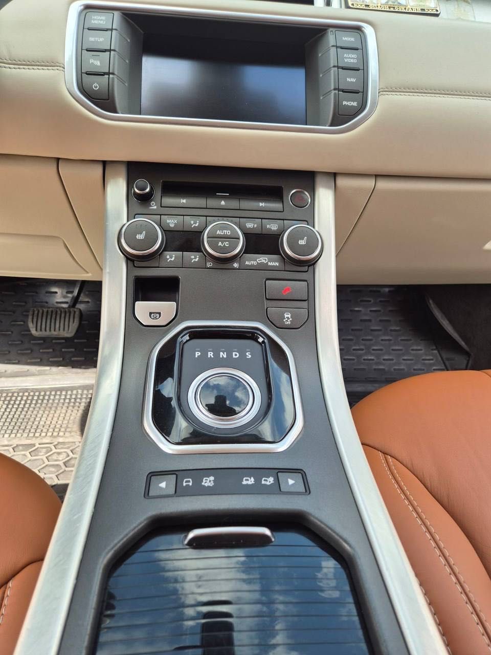Range Rover Evoque 2012 року