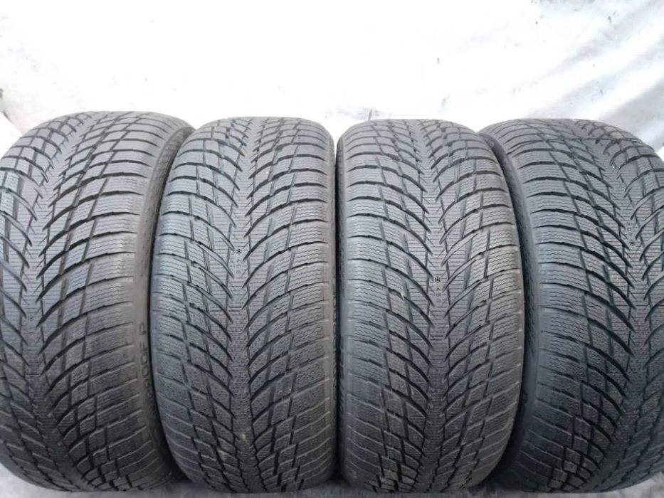Nokian WR SNOWPROOF P 225/40 R19 93V 2024