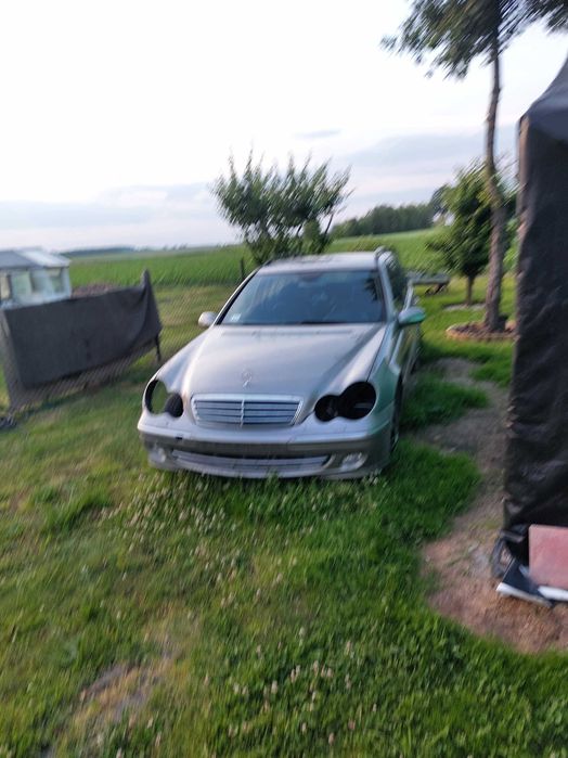 Karoseria.  kompletna Mercedes w203 2.2cdi 2005rok polift