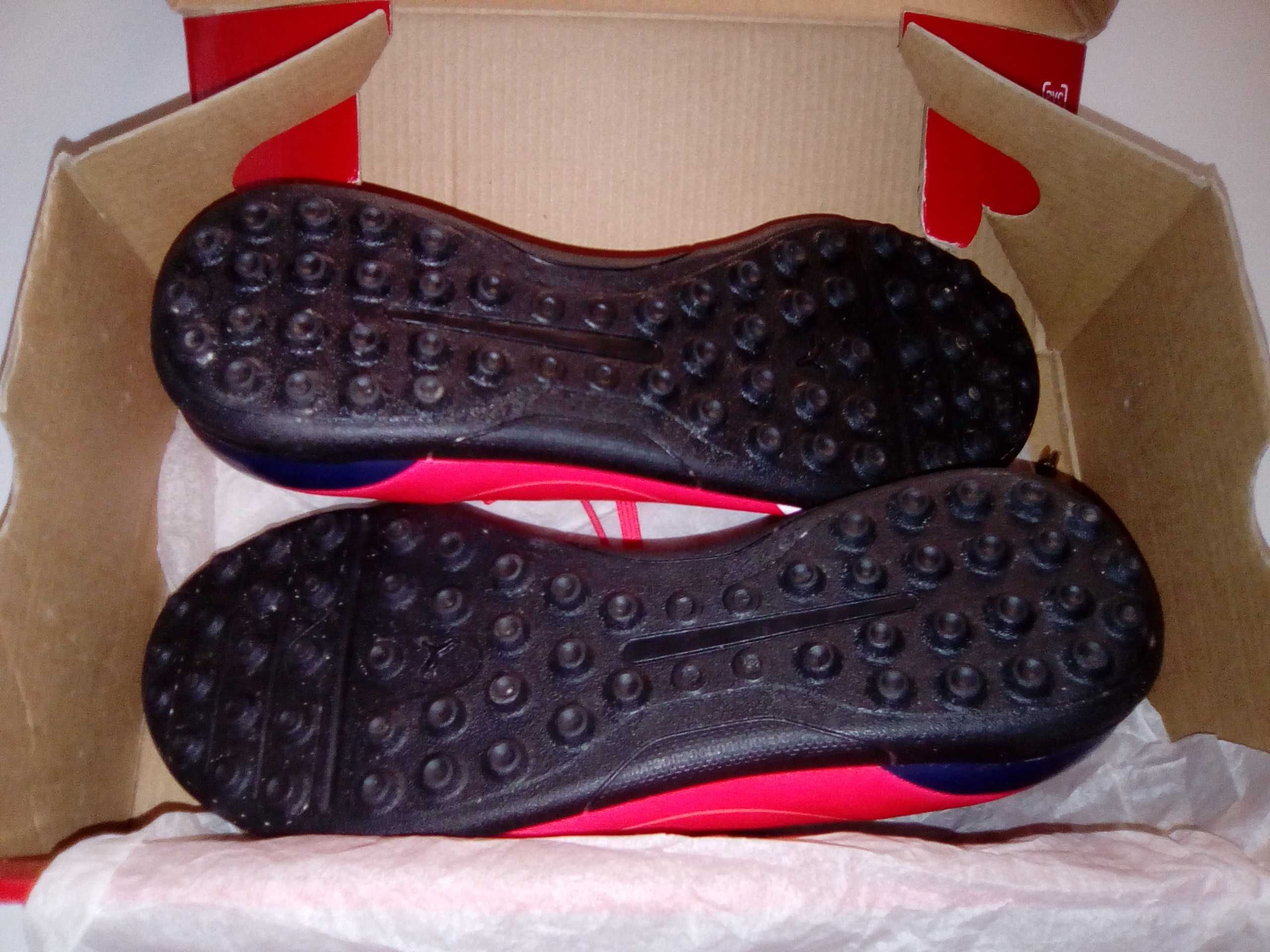 Puma EvoSpeed 5.3 TF Sn 52
Bright Plasma Nº39 para Síntetico...Novas!
