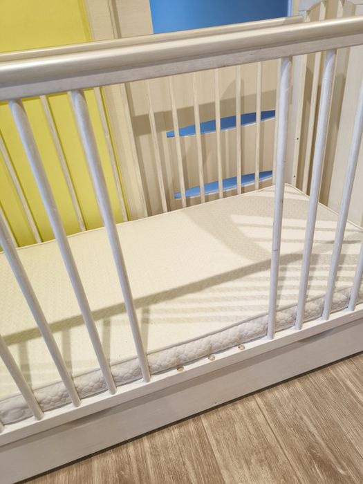 Łóżeczko dziecięce z szufladą 3 poziomy, wyjmowane szczebelki