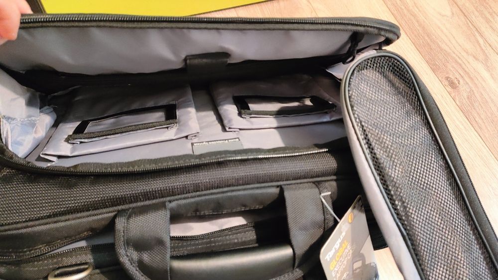 Nowa Torba Targus na laptopa 15,6"