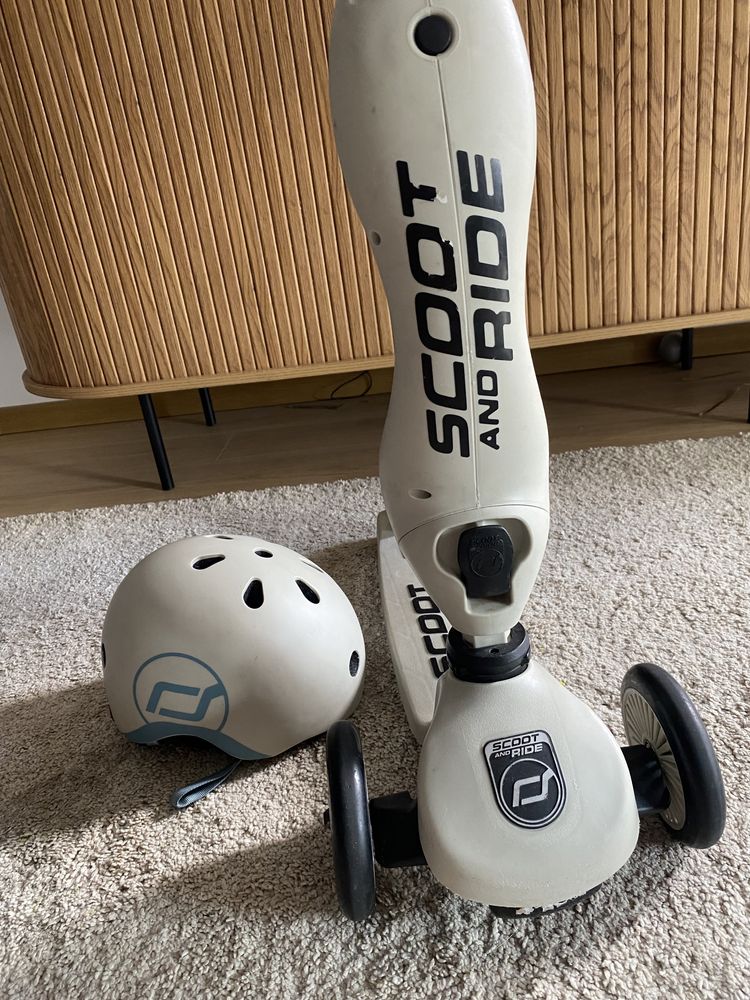 Scoot and ride hulajnoga plus kask