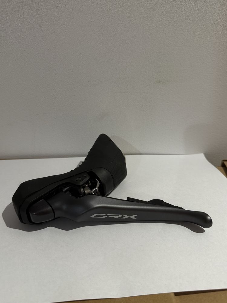 Klamkomanetka Shimano GRX ST-RX820 prawa 1x12