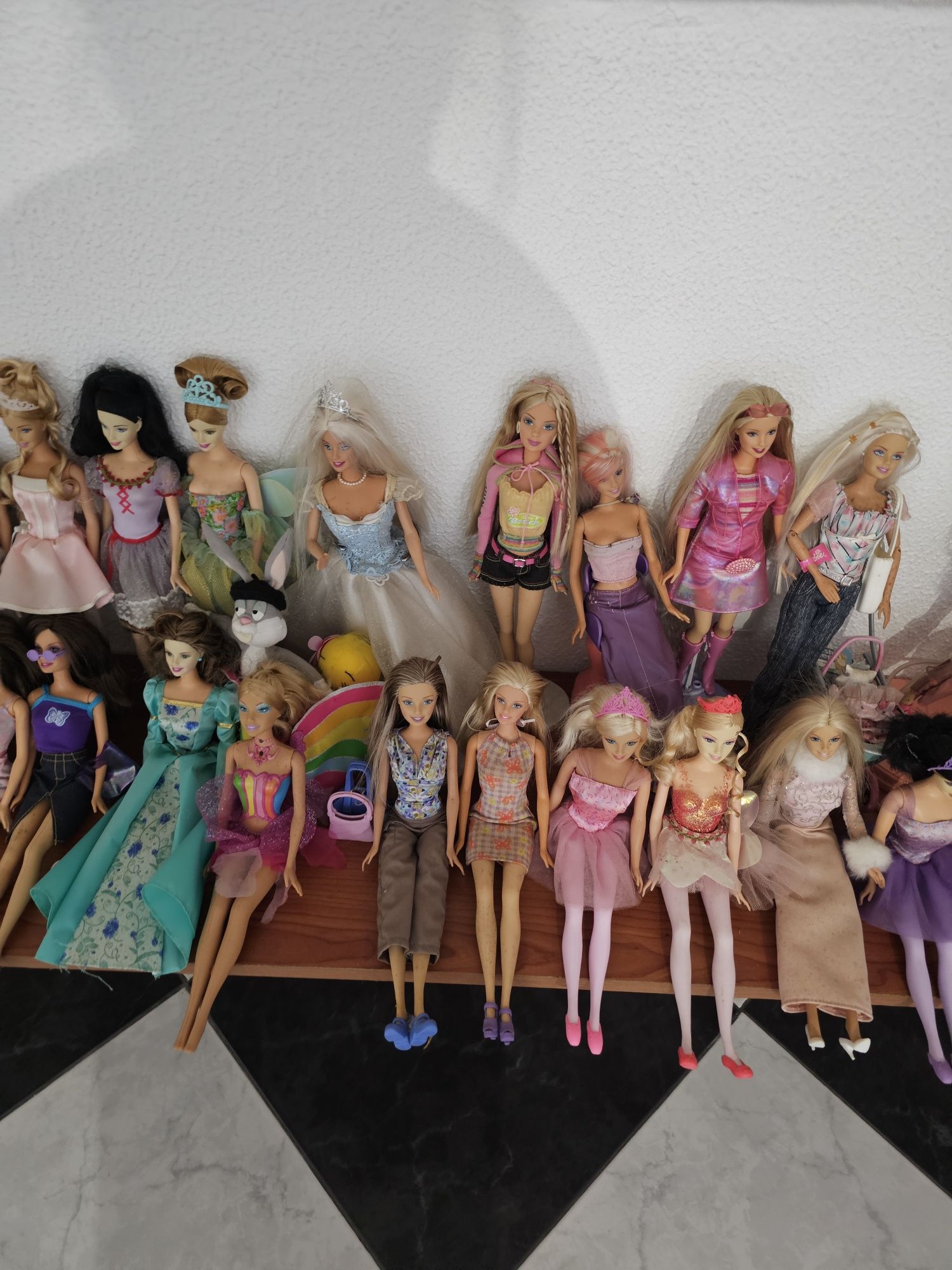 Barbies   várias