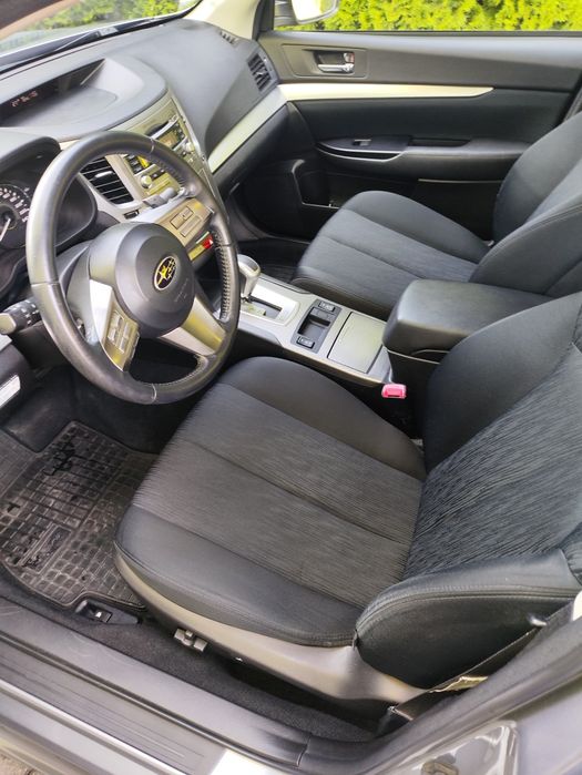 Subaru Legacy V 2011r 2.0