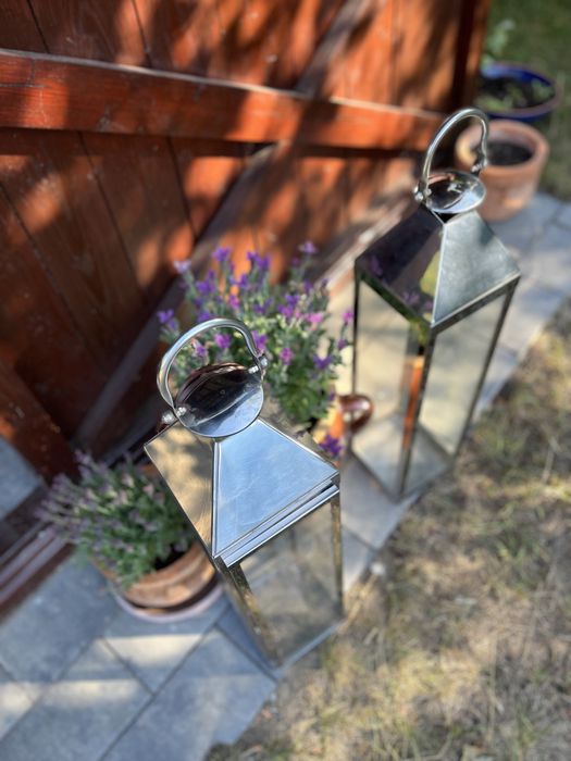 Dwa duze stalowe lampiony latarnie stylowe