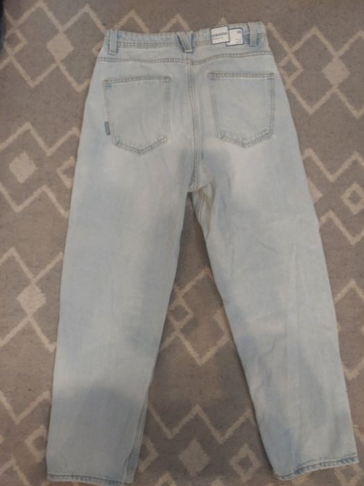 Sppoodnie loose rozmiar XS